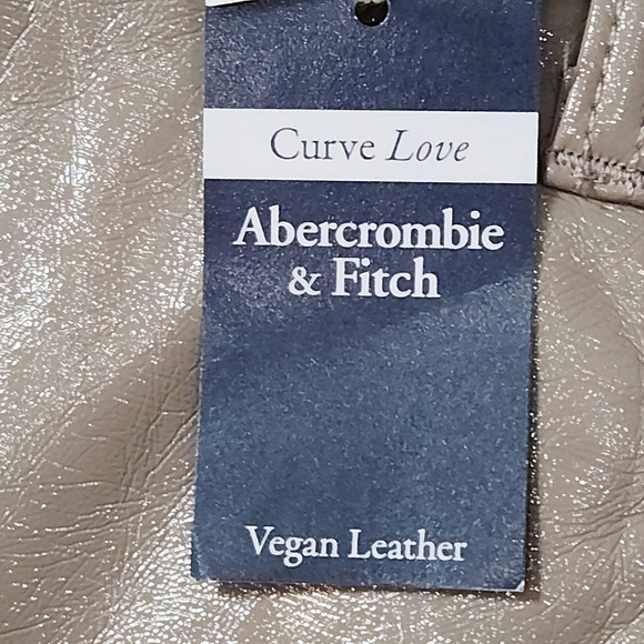 ABERCROMBIE & FITCH FAUX LEATHER THE 90s STRAIGHT ULTRA HIGH RISE SIZE 27/24R - Picture 8 of 10
